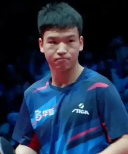 向鹏，输在那里？在乒超联赛总决赛男团决战，首盘单打之前，黄石基地已经