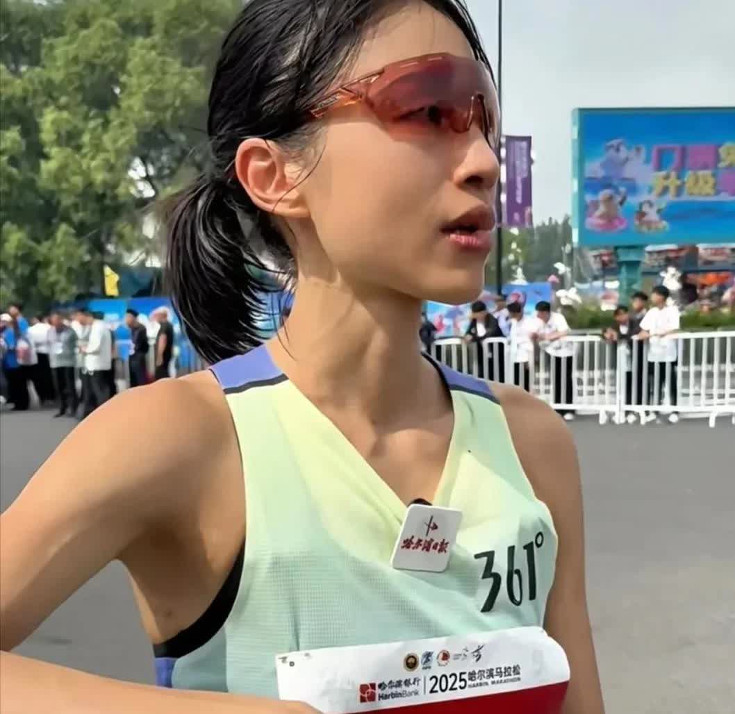 这下张水华再也不用调休了。因为361度已经确定和张水华解约了。以后她还要