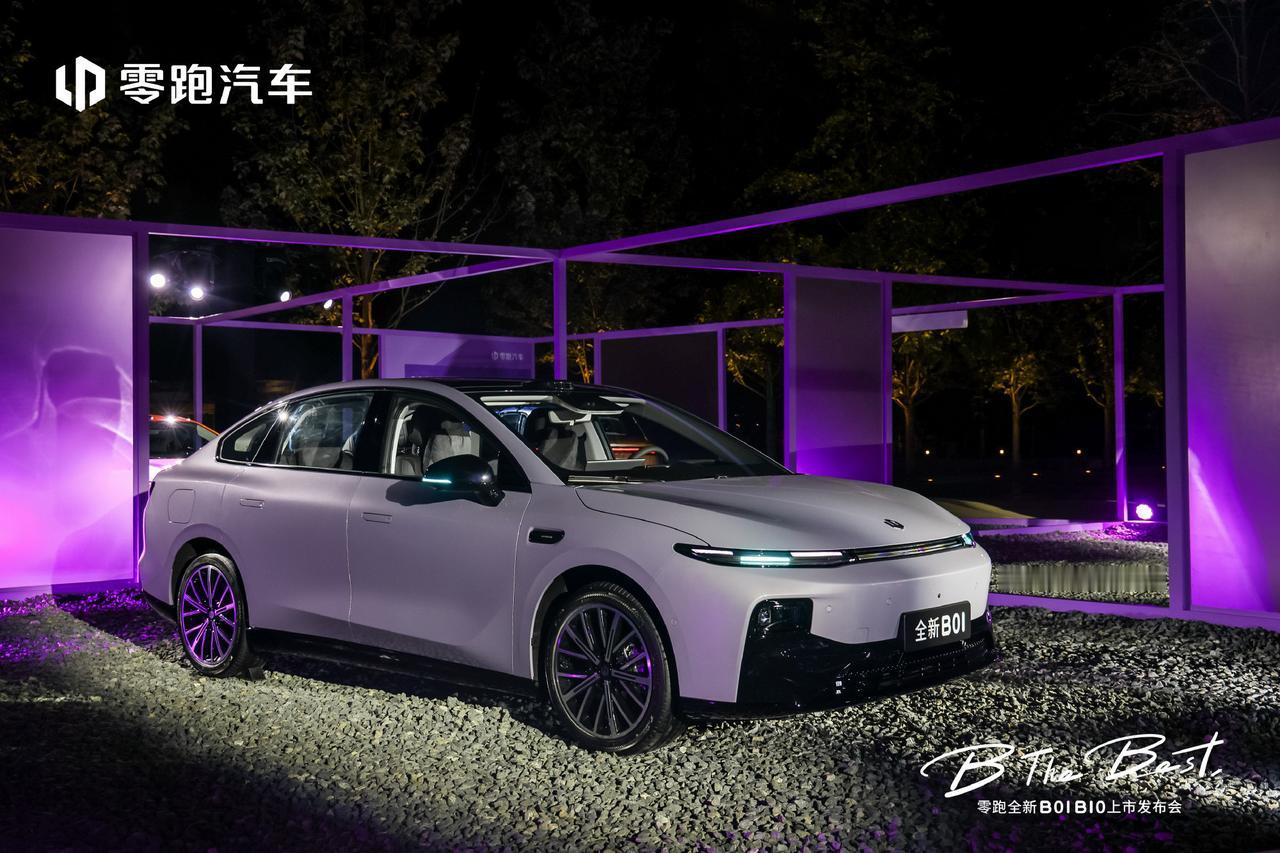 零跑B019.58-11.98万，B109.98-12.58万。价格一出来，