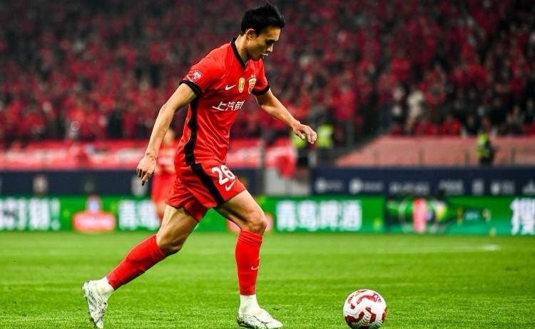 我们的中超冠军再度输球，这次败在了泰国球队脚下。可悲的是，身为中超冠军，不仅输给