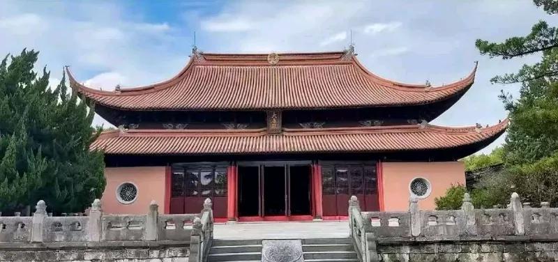 “哭庙案”被不少人视为江南绅士幻想破灭的标志，清廷用几十名士子的人头告诉他们，别