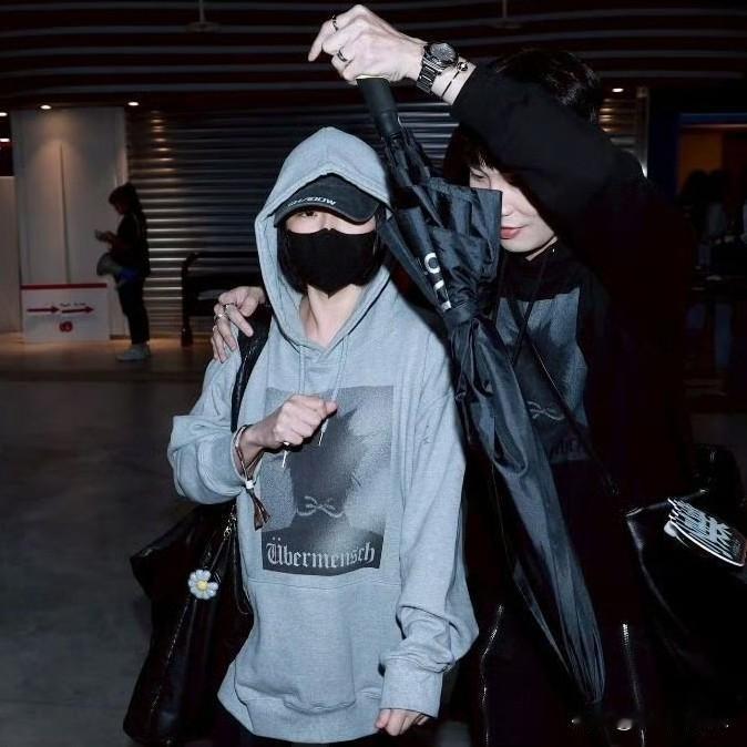 不出意外的话小s估计要失眠了，不是因为他去看权志龙演演唱会而是这次只能