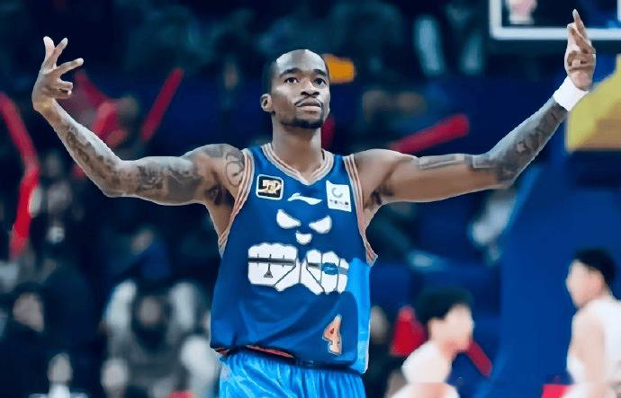 四川男篮发文: 祝愿萨姆纳在新赛季继续保持良好的竞技状态