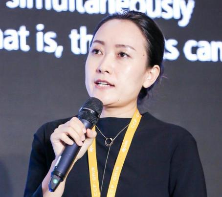 朱晓蕊，毕业于哈工大的天才学霸，美国犹他大学博士，机器人与无人系统领域顶尖专家，