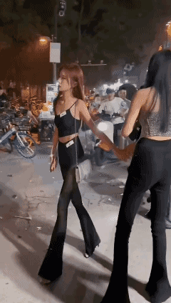 哪得姑娘，太瘦了吧？[？？？]