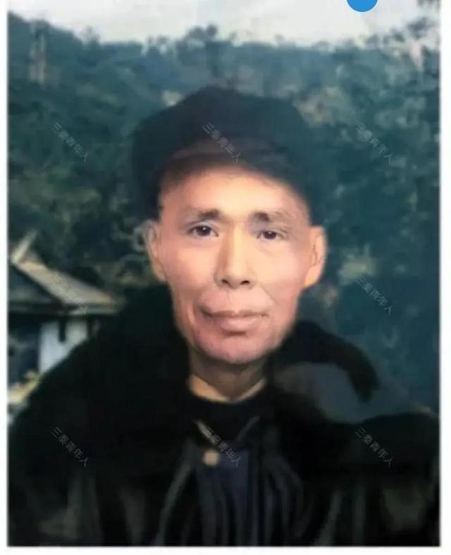 1949年，杀害过小萝卜头的国民党特务杨钦典，偷偷将19名革命志士放出监狱，这一