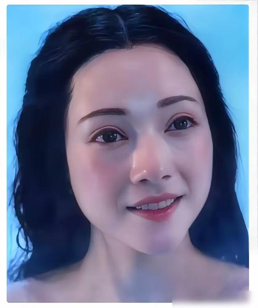 霍家这门槛，真不是谁想进就能进的。最近网上都在传娜然为了嫁给霍启山有多拼，又