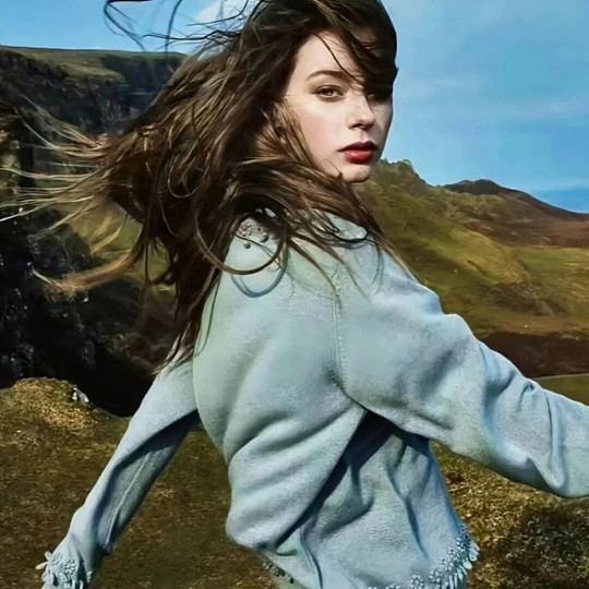 人生就是会莫名其妙顺起来请坚信人生总有莫名其妙的顺遂时刻！那些熬过来的苦、默默扛