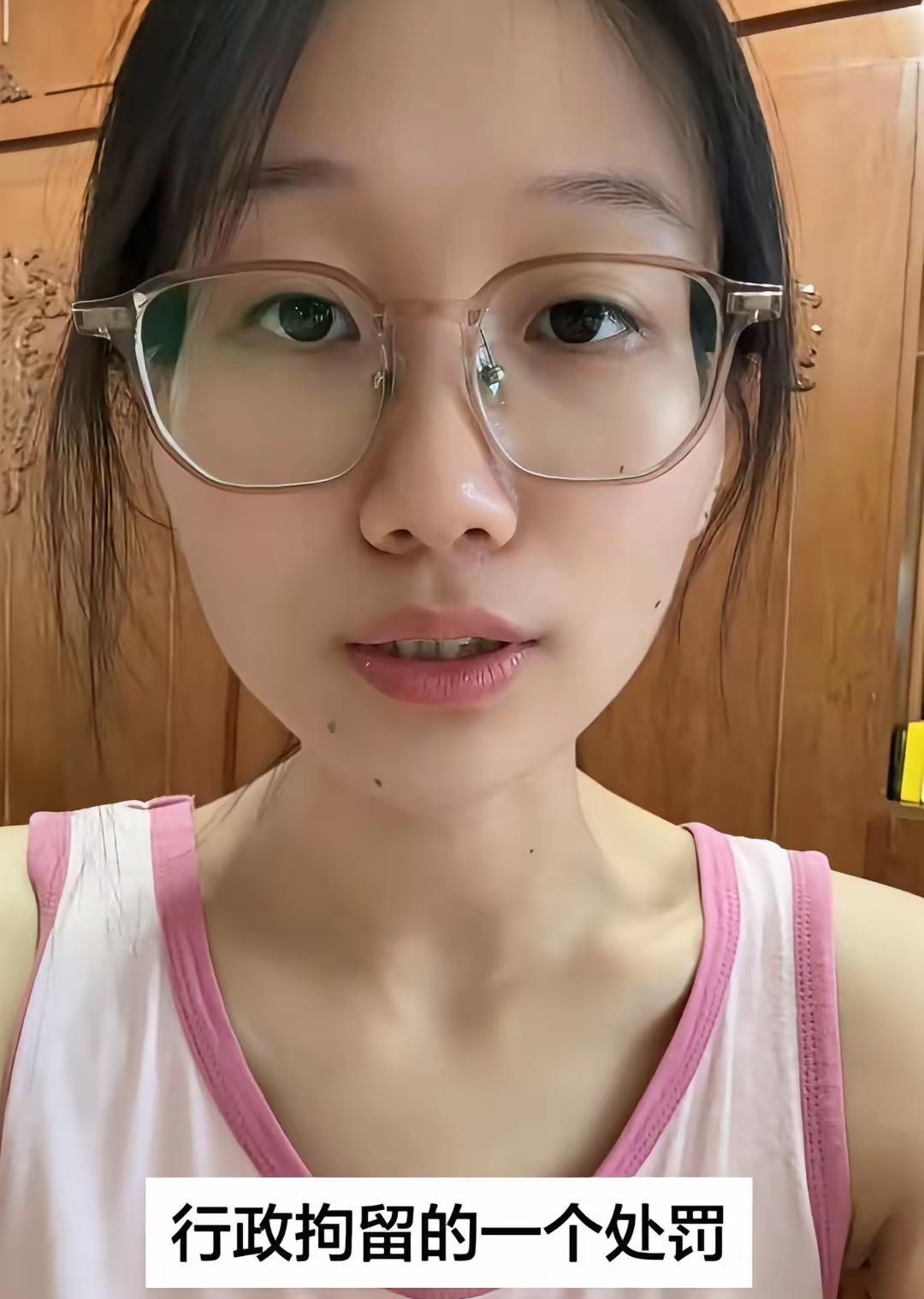 慕田峪长城插队后续！导游已被拘留，女子透更多，文旅局将约谈处罚。7月8日，当事