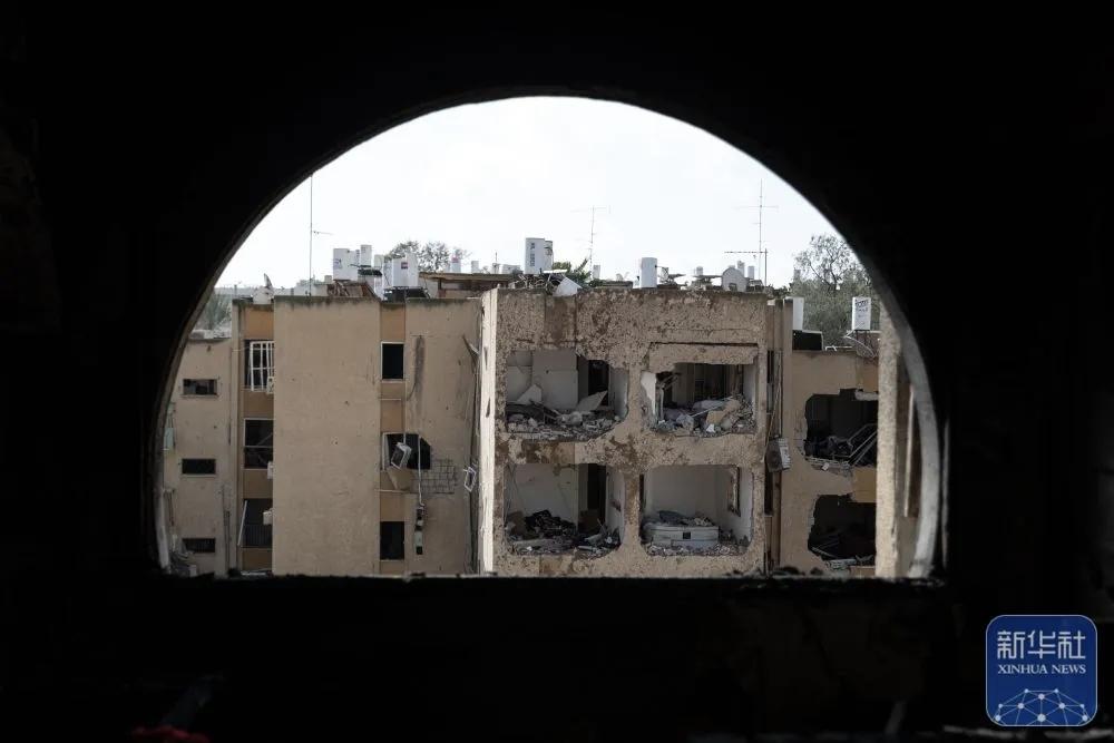 3月23日，据社交网站报道，遭袭后以色列南部城市迪莫纳和阿拉德，造成175人受伤