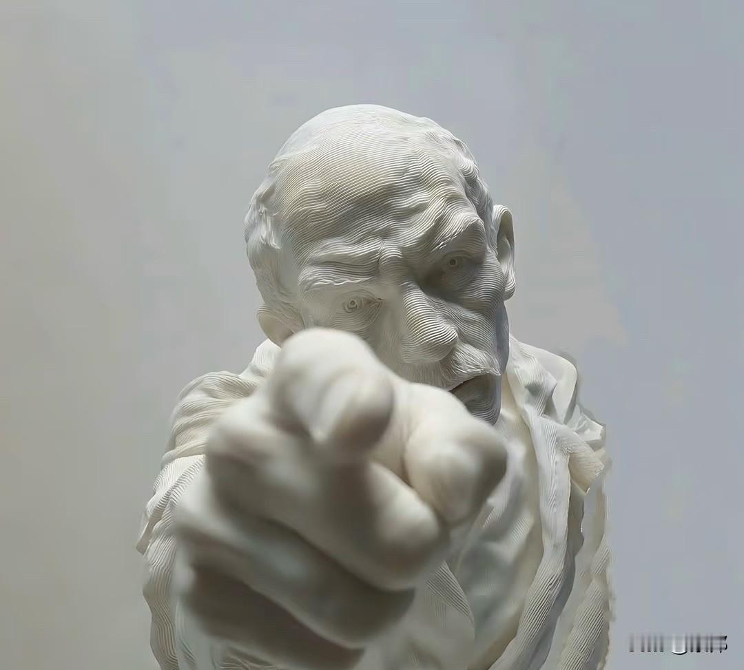你焦虑什么呀？能活着就不错了，能喘气儿就是赚到了～真的，咱别整天把那个“愁”