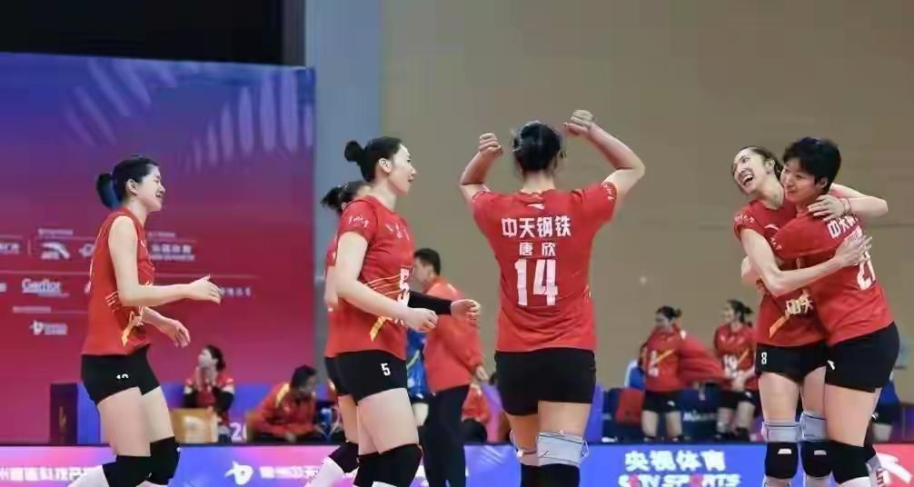 没人贬低实实在在的吴梦洁，但有好多人不太恭维江苏女排的实力，如果能击败全能的上海