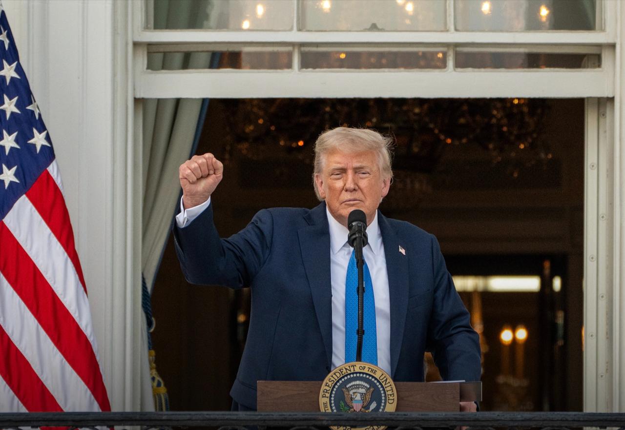 加州单干，美国无语当地时间2月16日，美国加州州长纽森宣布和英国能源大臣签署谅