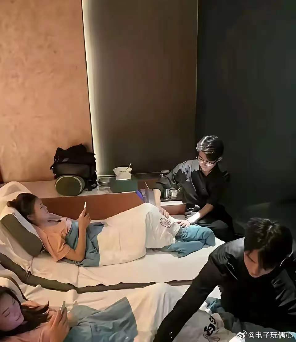 社会是不一样了……