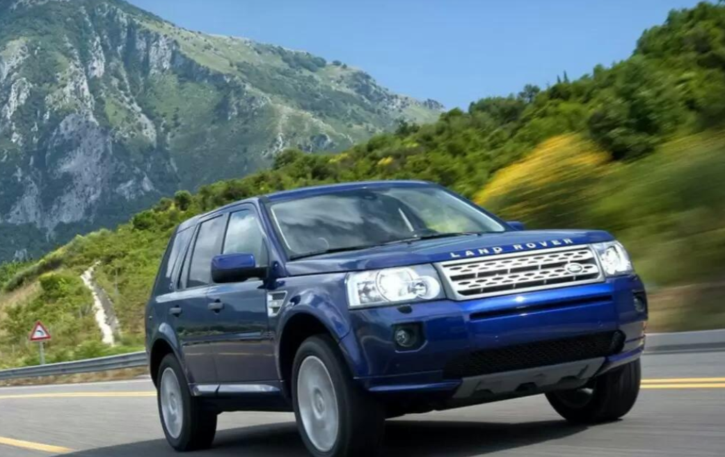 FREELANDER神行者首秀炸场！路虎+华为+奇瑞，豪华新能源新王炸