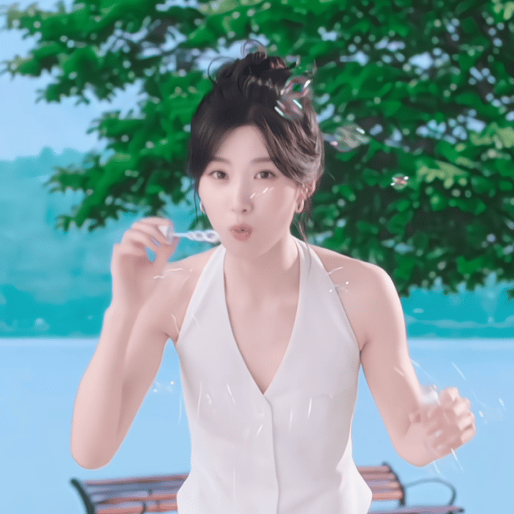 卢昱晓的9月行程九月有线下活动诶！！还有两场直播！！可以看见新鲜的小噜～​​​