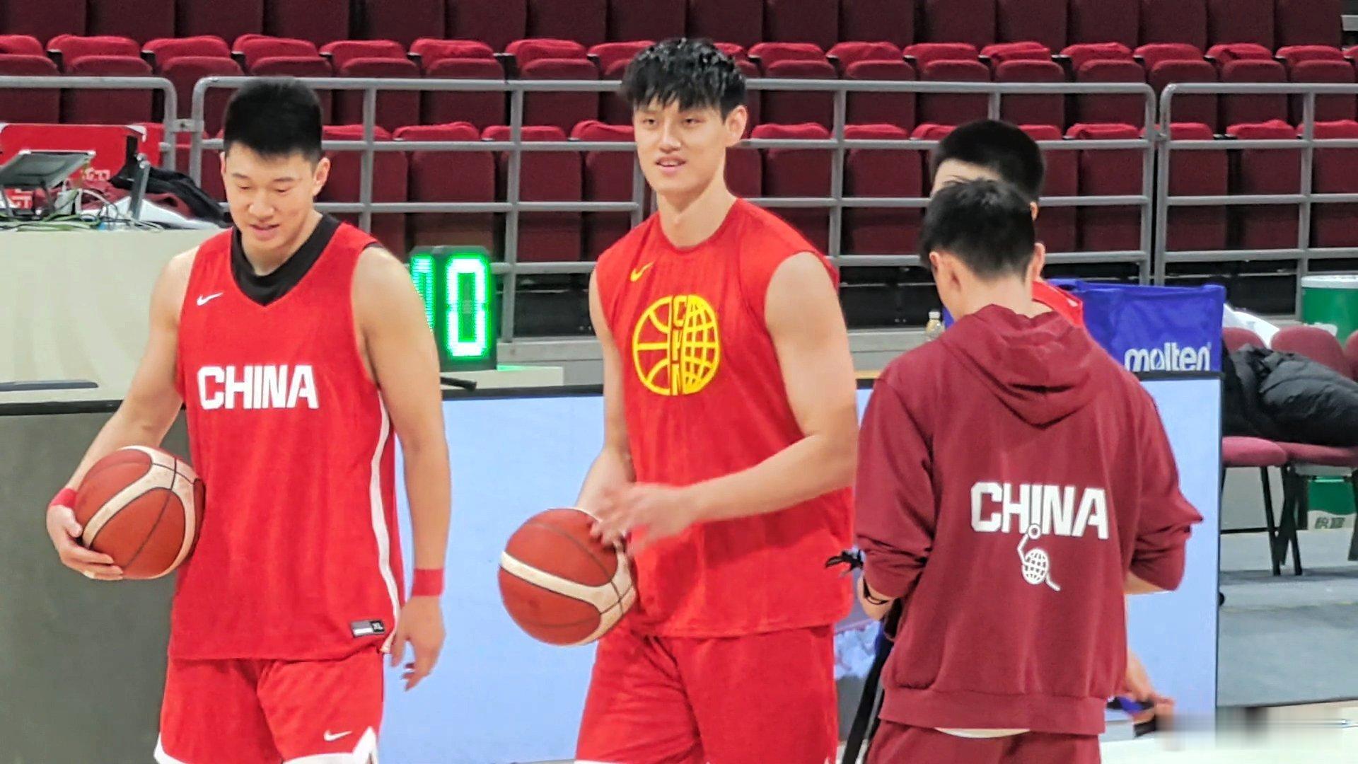 曾凡博的事你们都在问，今天在采访之后，又和云总唠了几句，基本情况是，自从他到国家