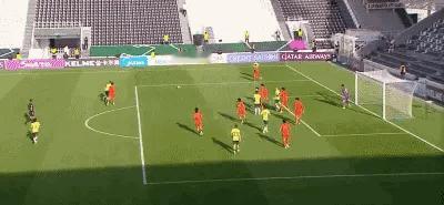 两场U23亚洲杯比赛，门将李昊表现太突出了，感觉身价至少翻倍！特别是第二场面对澳