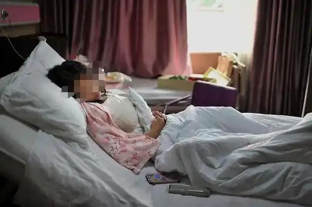 12月16日，媒体报道，上海一46岁独身女子在医院病逝，因为父母双亡，又没有结婚