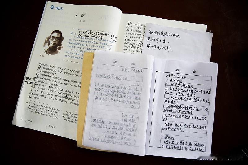 手写教案,有必要吗?认为手写教案没有必要的是绝大多数教师;认为手写教案很有必要