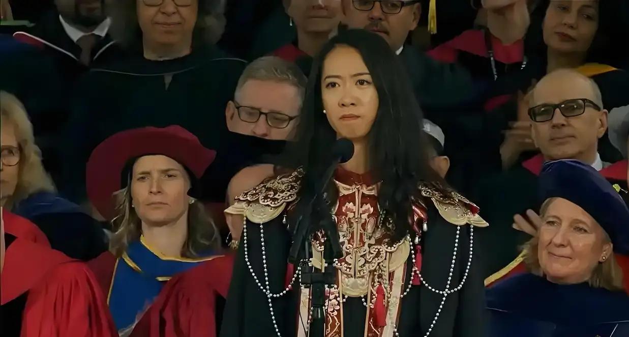 今年，哈佛大学历史上首次安排一位中国女孩在毕业典礼上演讲，为什么？这个女孩什么来