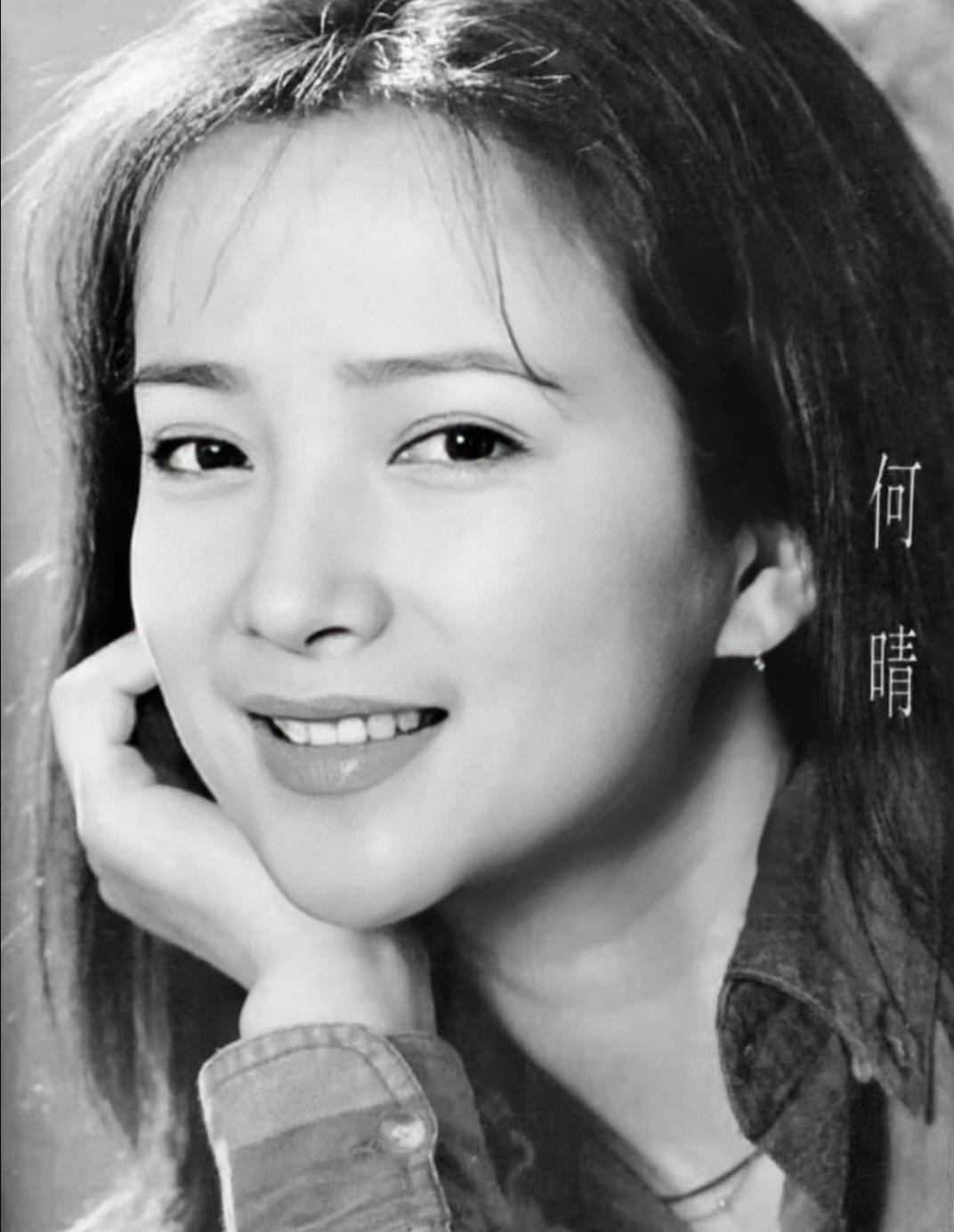 61岁的何晴去世了，不是死于贫穷，也不是死于岁月，而是死于十年前的脑瘤。