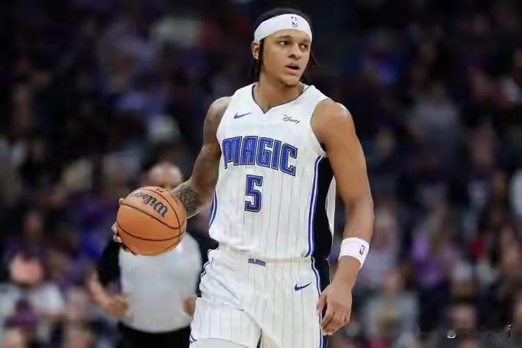 魔术火箭都是三连胜，谁能先止步？目前，魔术、火箭各自都是三连胜，下一场两队在丰