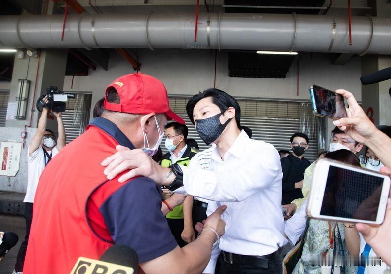 从芬兰抓回来？派他去芬兰？徐巧芯“凭啥？”“台独分子”林昶佐将出任“驻芬兰代