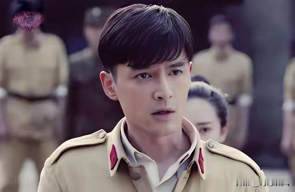 祖父是叛徒还是烈士，父亲的懦弱让这个问题几十年后才有答案。小时候，这句话是