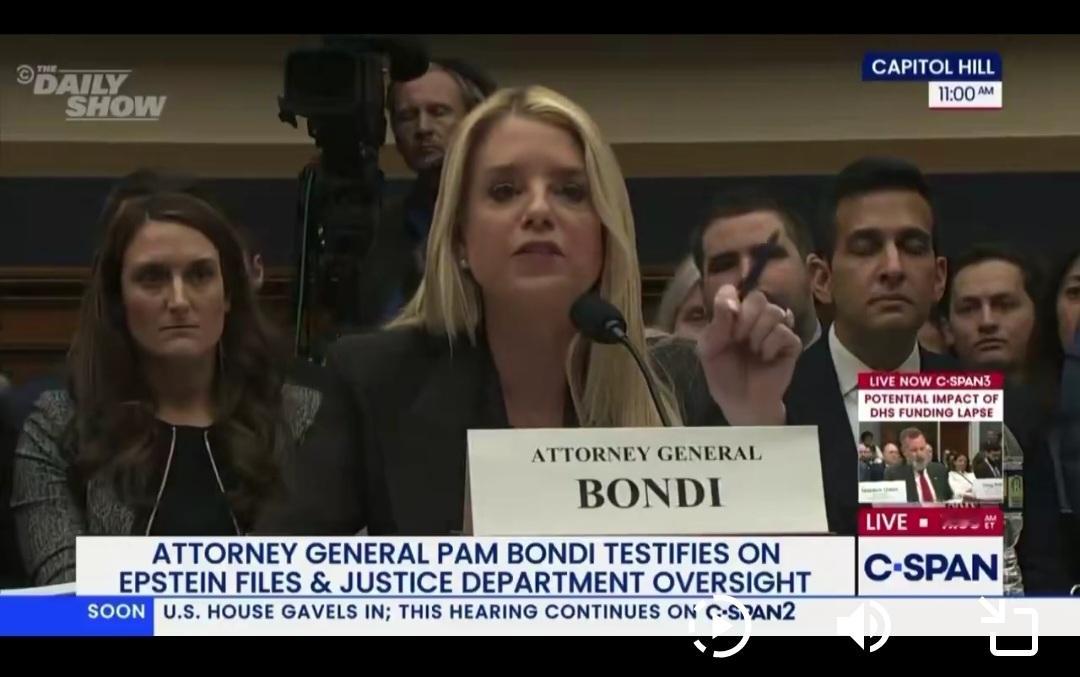 邦迪部长：道琼斯指数已经超过5万点了，你们为何不关心？非要关注爱泼斯坦这堆破事！