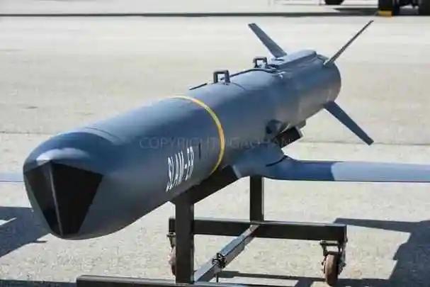 以色列这才是真正的大祸临头——不是被导弹炸一下的问题，而是从此永无宁日。黎巴嫩真