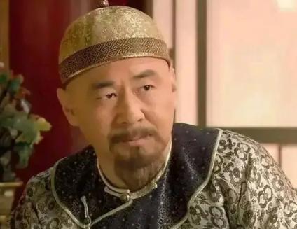 1734年，被囚禁长达26年的康熙皇长子胤褆，以63岁之龄病逝。这位圈禁半生的皇