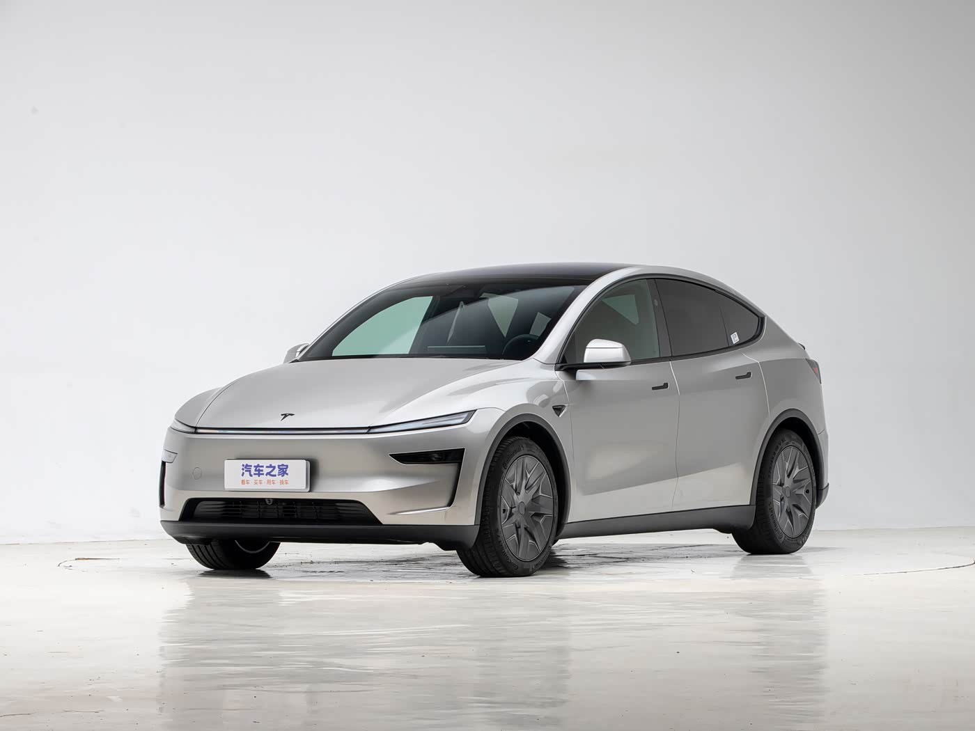 特斯拉毛豆YL，这车现在路上越来越多了，一上市我就挺喜欢这车的，比普通Y更好看，