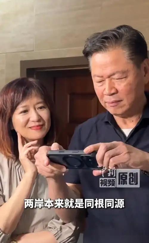 台湾统派遭封杀，大陆网友“抢人”内卷，这波操作太圈粉了台湾统派人士赖岳谦夫