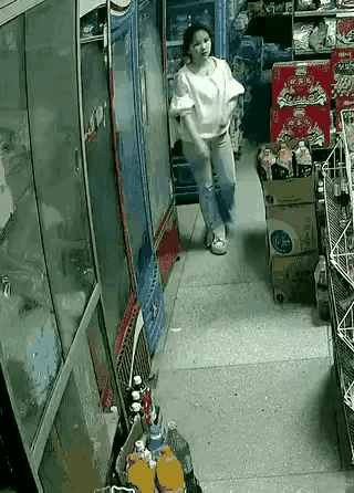 男女都有体味，有些体味闻几下。比吃东鹏特饮还有精神。提神醒脑充电，有些女人旺