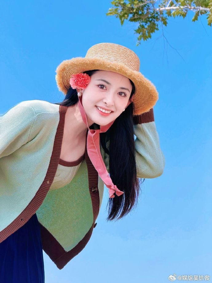 沈月说自己在演员里也是比较普通沈月觉得自己不漂亮沈月在节目里说出这番话真的太真