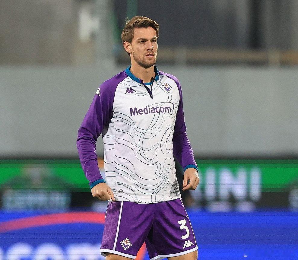 全尤文：鲁加尼面临着被佛罗伦萨退租的风险，在他的合同中与保级相关的条件几乎已经达