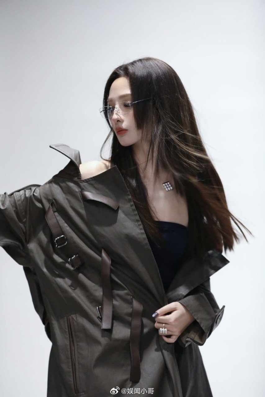 听彭小苒说每部作品愿投入半年时光，我满心感慨。在这个快节奏的时代，她对创作如此敬