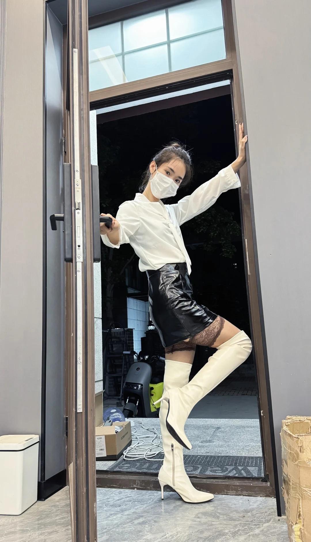 靴子穿搭靴子穿搭超A靴子