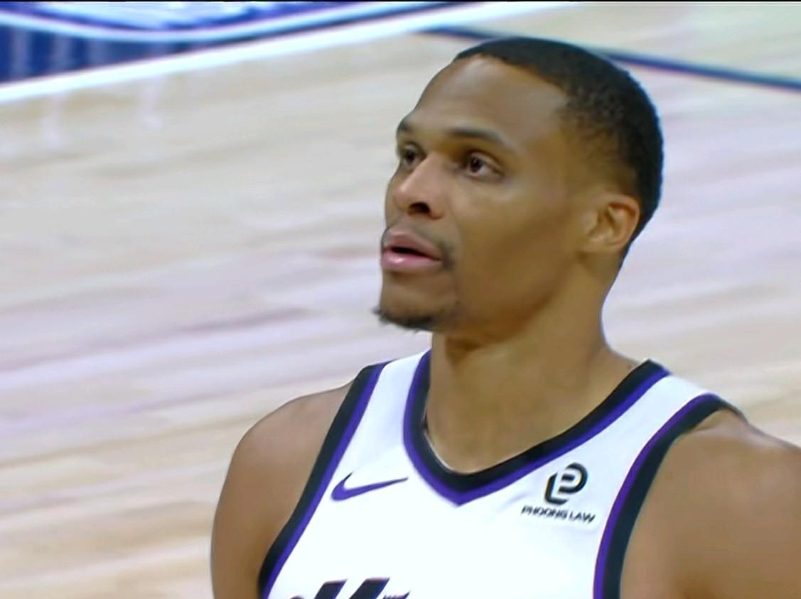 nba最讽刺的逆转版本之一……威少打爆掘金！万万没想到：掘金主场领先国王14