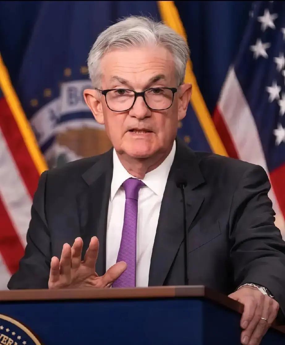 权力去掰弯央行独立性，这事一旦成真，金融市场都得跟着发抖。在美国政经圈，一