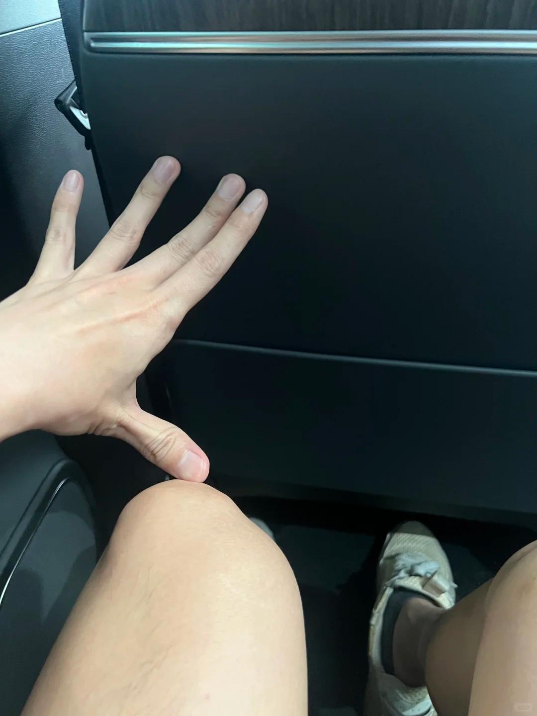 昨晚去了理想和零跑的门店，分别试了理想L6和零跑C11，感觉这辆车的空间差不了多