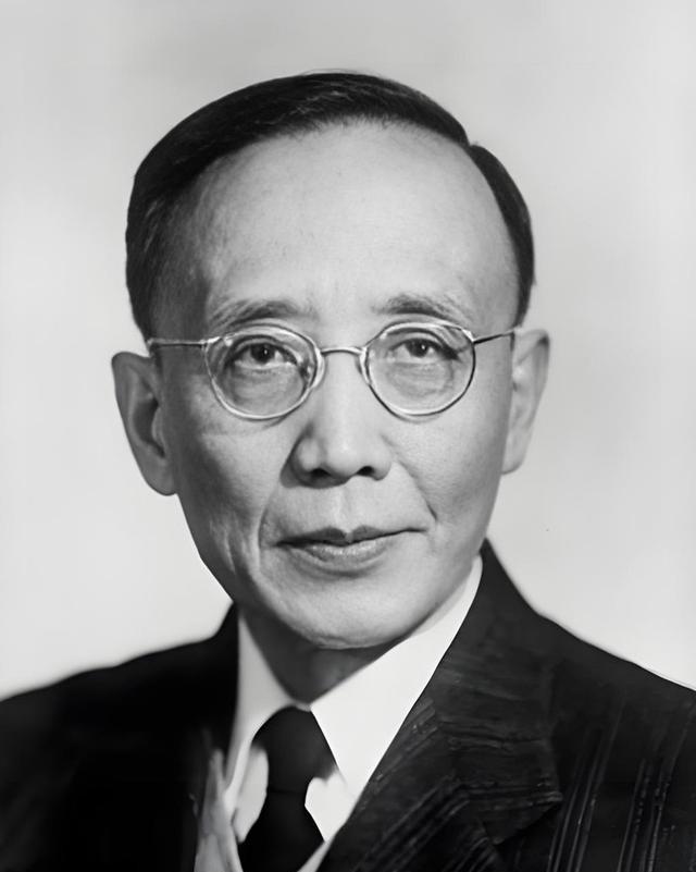 1978年,郭沫若因病去世不久,他妻子于立群突然自缢身亡,原来她在整理丈