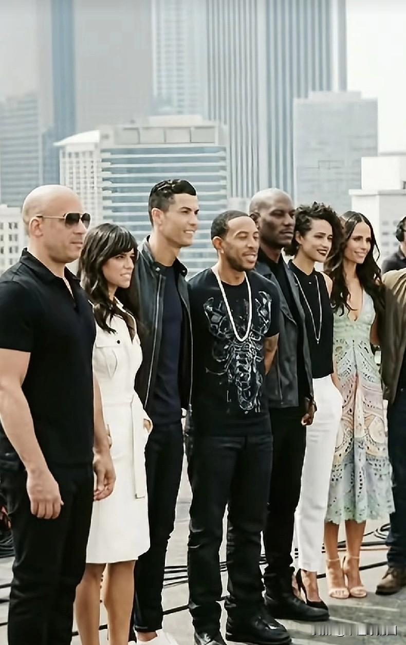 C罗进军影视圈，加盟速度与激情11，现已进组拍摄，预计26年中旬上映。网传c罗