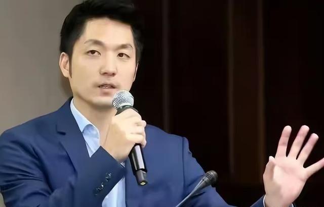 蒋万安再次表明立场，针对两岸统一的话题上，蒋万安曾在接受采访的时候，公然做出了“