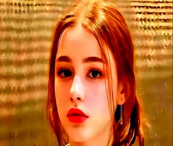 一个在乌克兰做生意的哥们儿，说了句大实话，说现在的基辅，是好几个女人争抢一个还能