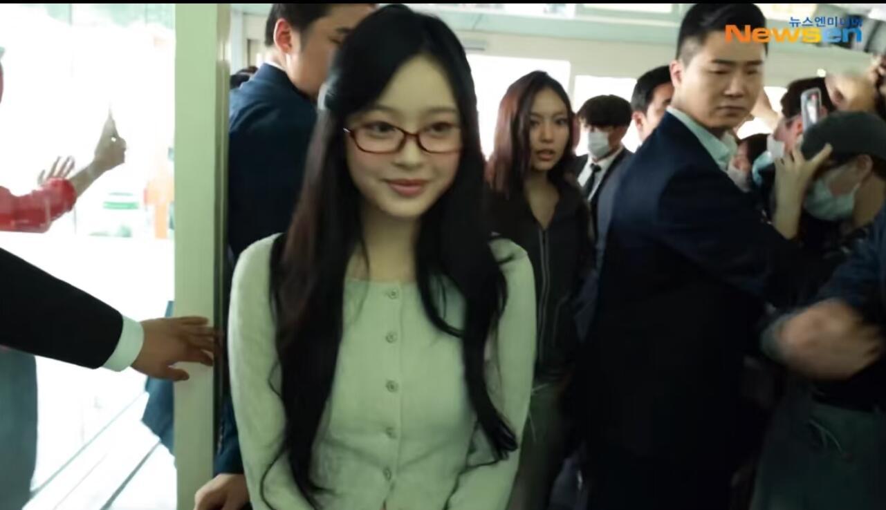 【范玉欣】家有百变小面包奶香蒜蓉海盐芝士抹茶胡椒黑巧…你想要的全都有