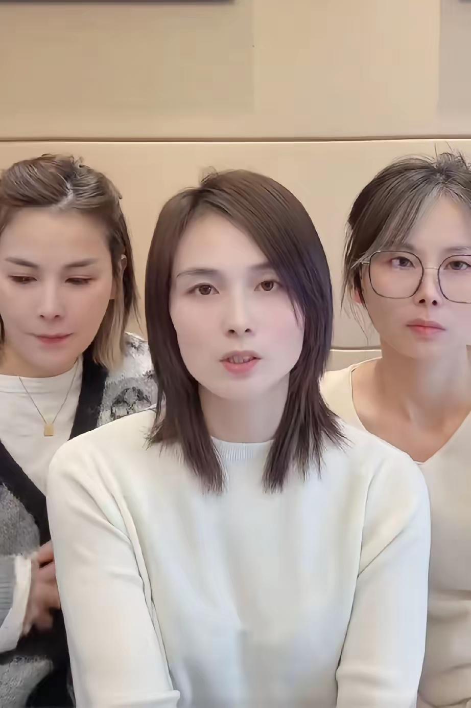 瑾汐一家闹得满城风雨的五万生活费风波，总算有了个准信！今天瑾汐回温州和大哈二哈同