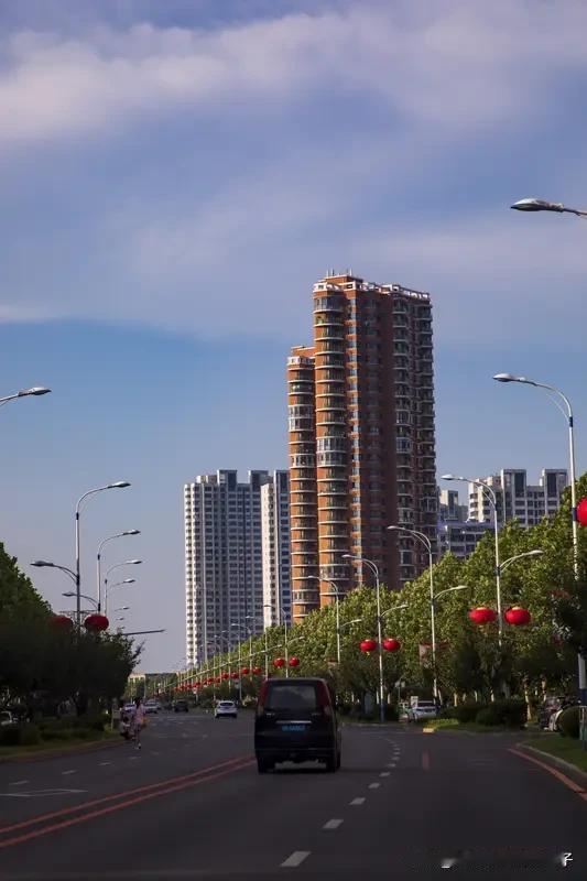 小米回应辽宁营口SU7起火2月4日小米回应了辽宁营口SU7起火事件。2月1日主