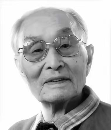 1940年，皖东北四个司令互不服，中央干脆空降张爱萍去处理。他刚落脚，就撞见马馨